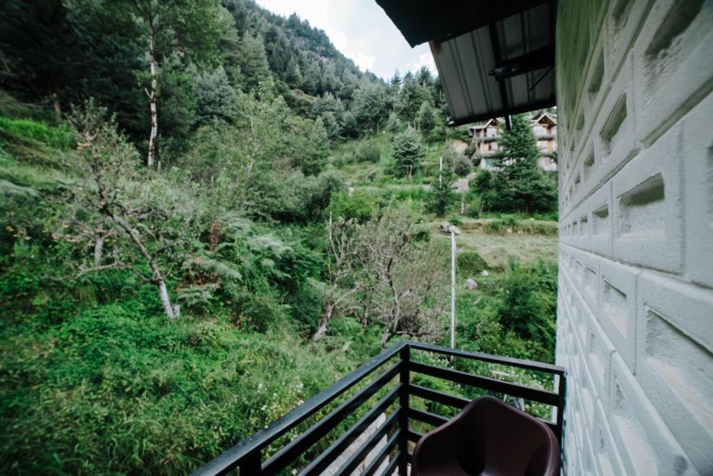 Hotel Black Magic Manāli Esterno foto